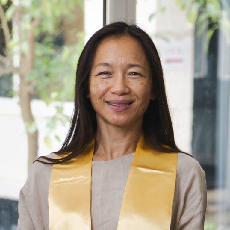 Dominique-LAW-WAI-Specialiste-Kobido-Authentique-Massage-Japonais-Saint-Gilles-les-Bains-Reunion-Centre-Takumi-Finch