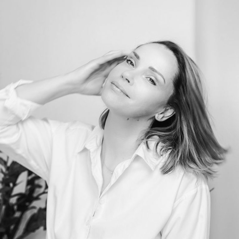 Nathalie-DENDURA-Atelier-Facialiste