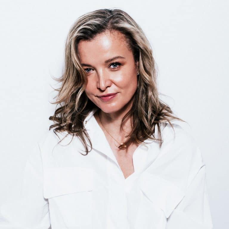 ela-lewis-resue-spa